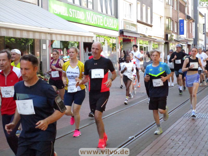25frechen468.jpg