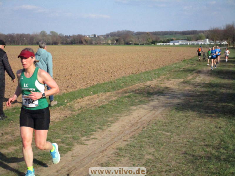 26zuelpichC083.jpg 26zuelpichC083.jpg
