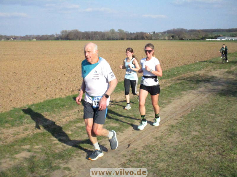26zuelpichC101.jpg 26zuelpichC101.jpg