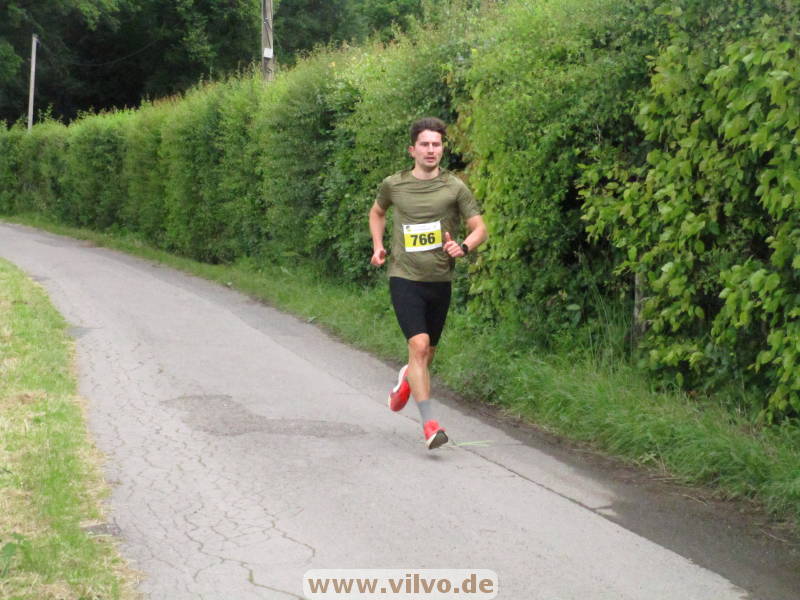 26hahn024.jpg