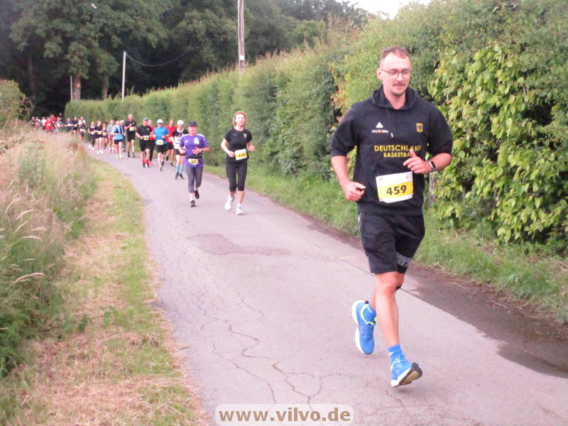 26hahn103.jpg