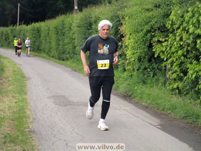 26hahn135.jpg 26hahn135.jpg