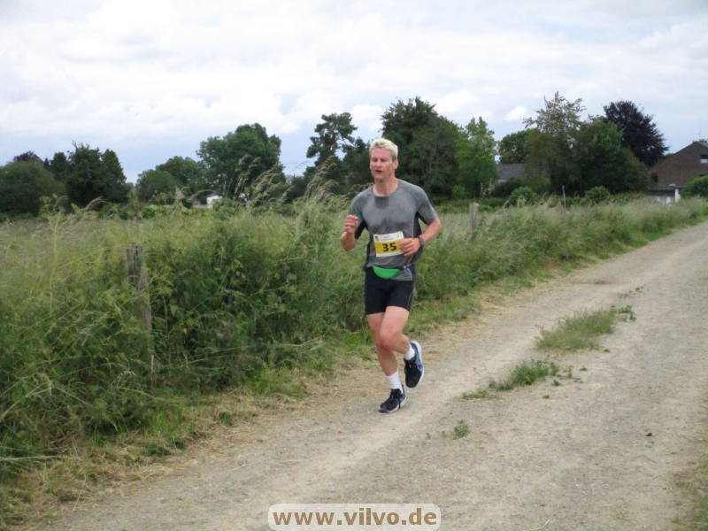 26hahn205.jpg 26hahn205.jpg