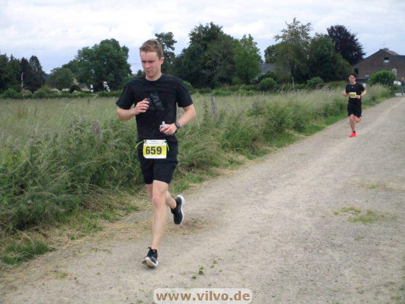 26hahn207.jpg