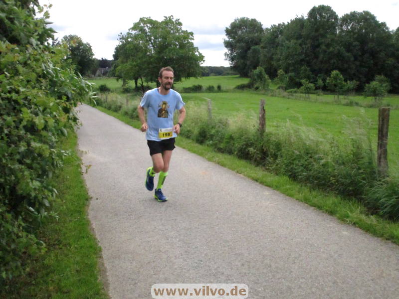 26hahn223.jpg