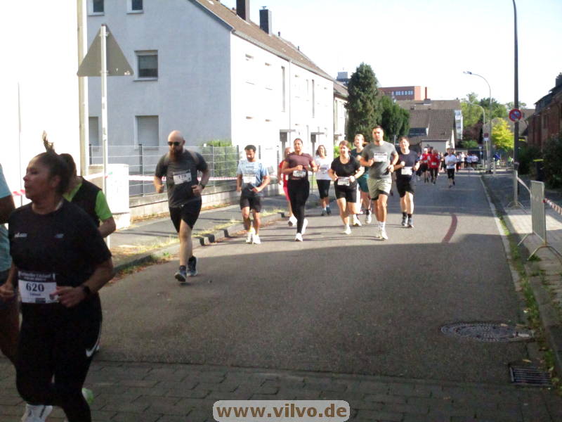 26EschweilerMC058.jpg 26EschweilerMC058.jpg