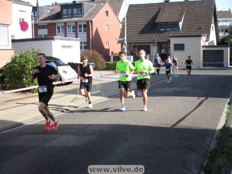 26EschweilerMC098.jpg 26EschweilerMC098.jpg